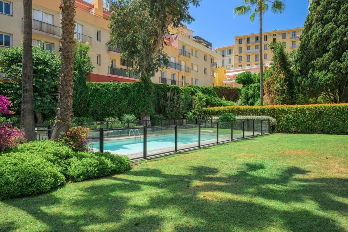 Apartament Le Coq Wagner - Garage - Swimming Pool Mentona Zewnętrze zdjęcie